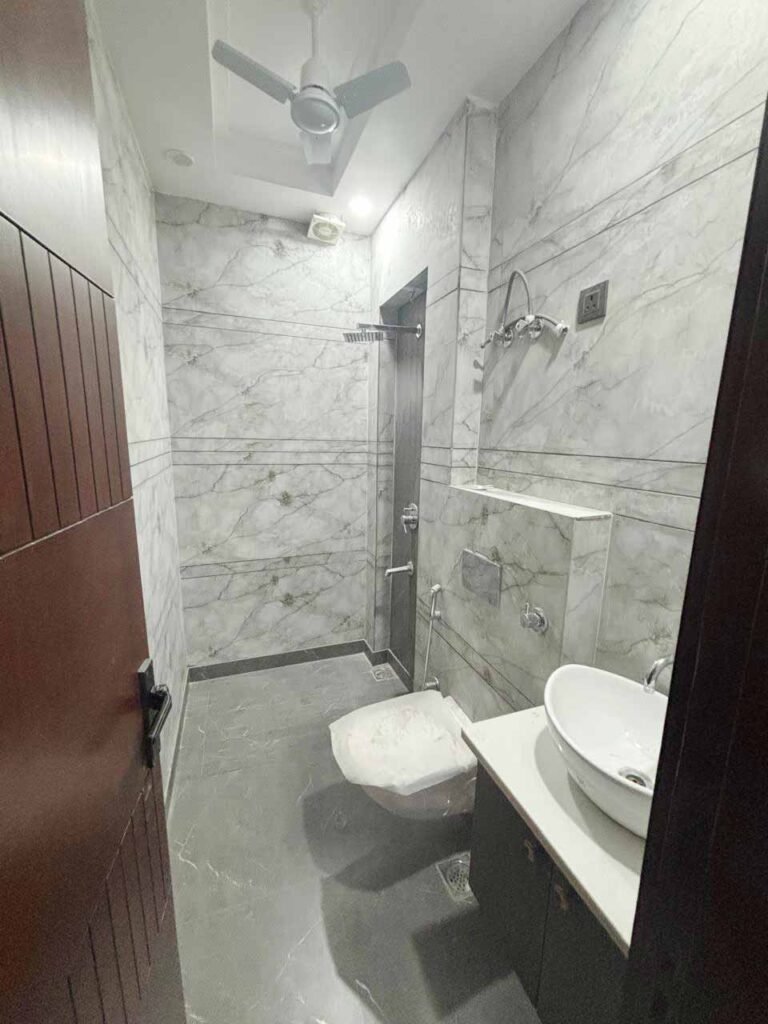 Builder Floors in Delhi Mansarovar Garden, Independent Floors in Delhi Mansarovar Garden, Luxury builder Floors in Delhi Mansarovar Garden, Low rise floors in Delhi Mansarovar Garden, builder floor for sale in Delhi Mansarovar Garden, 2 bhk builder floor in Delhi Mansarovar Garden, 500 sq yard builder floor in Delhi Mansarovar Garden, 200 sq yard builder floor in Delhi Mansarovar Garden, 300 sq yard builder floor in Delhi Mansarovar Garden