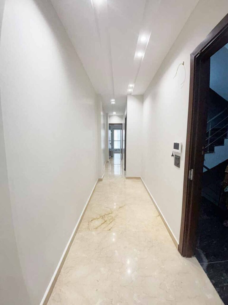 Builder Floors in Delhi Mansarovar Garden, Independent Floors in Delhi Mansarovar Garden, Luxury builder Floors in Delhi Mansarovar Garden, Low rise floors in Delhi Mansarovar Garden, builder floor for sale in Delhi Mansarovar Garden, 2 bhk builder floor in Delhi Mansarovar Garden, 500 sq yard builder floor in Delhi Mansarovar Garden, 200 sq yard builder floor in Delhi Mansarovar Garden, 300 sq yard builder floor in Delhi Mansarovar Garden